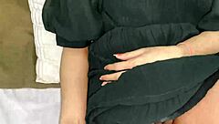 How Does Desi Jaat Fuck Hot Indian Girl For The First Time?