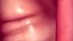 Nagy dildóval szétbaszom a seggemet jakuzziban