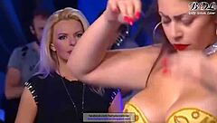 i get so turned on doing a sexy dance with my big boobs as a mallu aunty