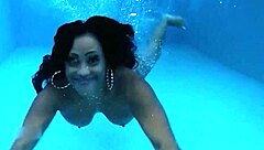 Maxine X caught banging BBC Scott Rhodes who facializes her deeply