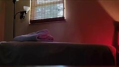 Kamyoncuların gizli kamerası Gürcü masaj salonunda eğilmiş oral ve boşalma yakalıyor! 😏