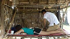 Συγκεκριμένες τεχνικές μασάζ σε πόδια μηρούς για χαλάρωση μέρος 3