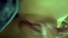 te gusta ver a esta hermosa latina mexicana jugando solo con su dildo y toys