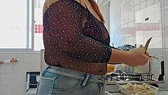 What happens when you do a live stream with shorts shoved right up your ass?