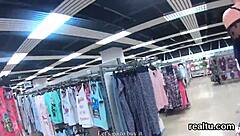 Jag är vacker tjeckisk sötnos som frestas och hårt knullas i POV