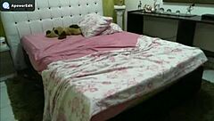 hey, this morena gostosa looks amazing with her curves