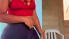 bunduda com calcinha marcando, you wanna see more?