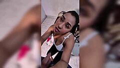 Easy Leg Spreading From My Girlfriend Who Must Have Been A Prostitute In Past Life