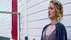 Pearl 2022 Safada Caindo Na Vara Do Espantalho Pauzudo