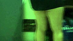 Grabo a mi madrastra mientras hace limpieza in leggings with dirty talk and doggystyle slapping. 😈