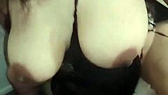 i love watching cuckold training with bigtits wife