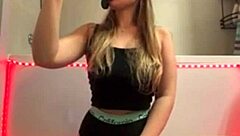 crazy wet shower wank turns into wild pussy licking frenzy 💦🔥