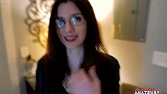 WATCH NERDY HAZEL O'CONNOR FINGER PUSSY DEEP THEN BJ DILDO RIM!