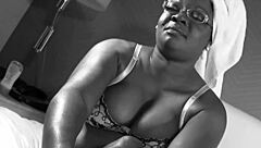 i love watching these double blowjobs from curvy neighbors and mommy types