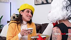 Elsker fingre Aubree Valentines saftige MILF fitte hun blir så våt!!