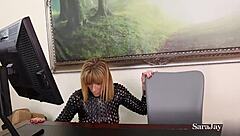 bet you wanna watch sara jay's huge tits bounce while fucking her on desk