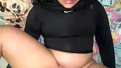 woke up my hot stepsis to fuck her tight pussy good morning style