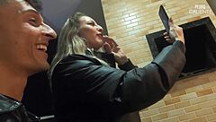 botei casada safada pra mamar pau na frente marido engoliu tudo parte 1