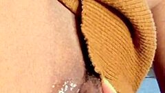 Latina licks pussy and clit in hot cunilingus.