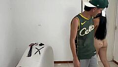 mi novia me ruega que la folle duro con juguetes y le doy un polvo brutal