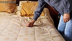 i love huge loads cumming in my fat ass while wearing tight jeans