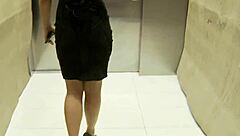 Busty Slut Milks Massive Cumshot Onto Her Sexy Feet