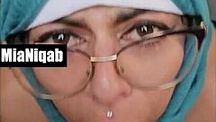 mia niqab shakes ass licks balls in wild compilation