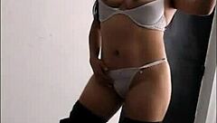 boss check my curvy latina ass dance for that big raise please