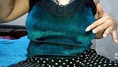 wanna watch this fat milf slut play close-up with her huge natural boobs at home?