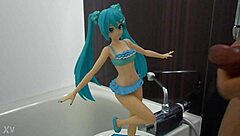 who's ready for this figure to drown in a wild bukkake blowbang? 💦💦