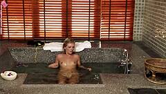 hey, nella fists pretty rene's tight hole so deep 😲✊💦