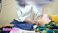 sOTELI bETE cAUGHT fINGERING sOTELI mAA'S wET chUT IN dESI hOT sEX