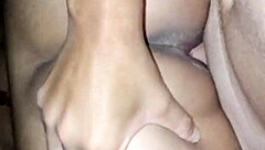 Hey, you see this naughty neighbor?