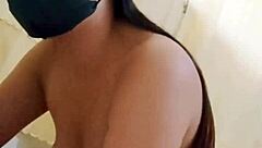 shaking that plump neighbor wife's pussy feels amazing