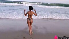 japinha drags beach pirocudo to bushes for bareback pounding