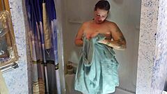 shower time hits different after stress squirting with my dildo play 😩💦🛁🔥