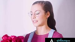 siri dahl skips model shoots straight to scissoring sex with busty florist