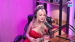 she moaned for two hotties oh yeah