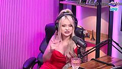 she moaned for two hotties oh yeah