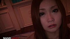 Stoere Japanse schat Yayoi pijpt groep en rijdt ruw op oude lullen