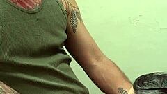 Is That Cuck the Happiest Man Alive?!