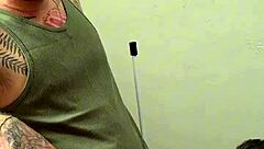 Is That Cuck the Happiest Man Alive?!