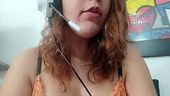 camgirl vents raw truths in hot q&a session