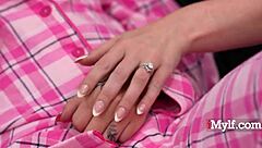 oops fumble yeah do it between my legs sydney paige katee vi mylf