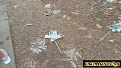 Ei novinha no matagal big cock interracial doggystyle cumshot outdoor