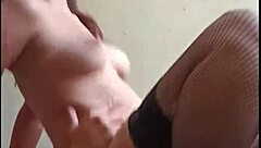 gritona hermanastra rides cowgirl with babosa mamada and rica cogida on big natural tits