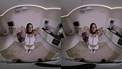 Wow! Good-Hearted Girl Shines in Immersive Dark Room VR Adventure Experience