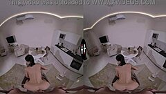 Wow! Good-Hearted Girl Shines in Immersive Dark Room VR Adventure Experience