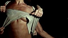 she weaves a dark fantasy with her squirting brunette hands