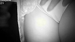 glory hole dei minha buceta pro gostoso na cabine